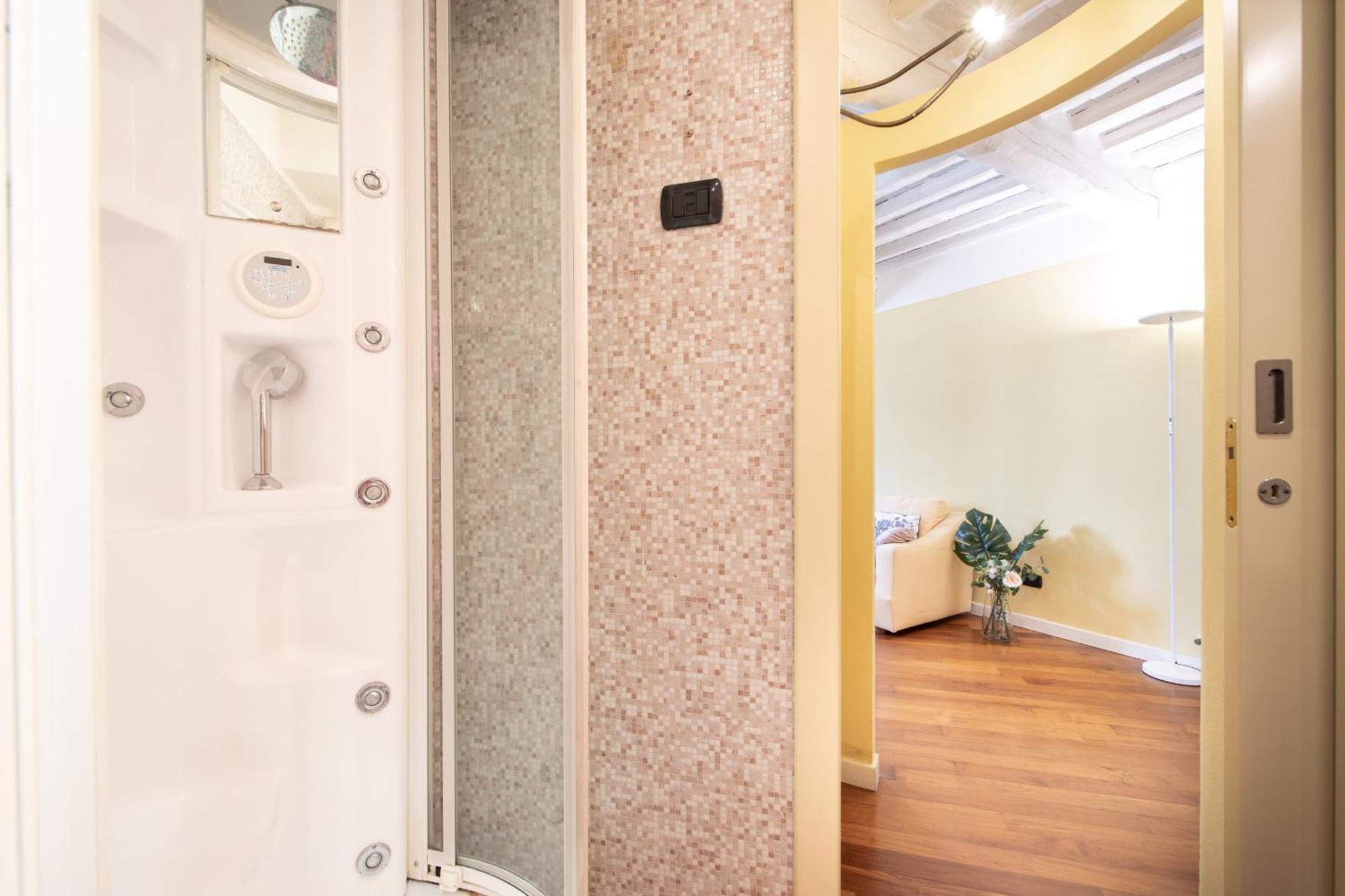Apartmán A Casa Di Irene Lucca Exteriér fotografie