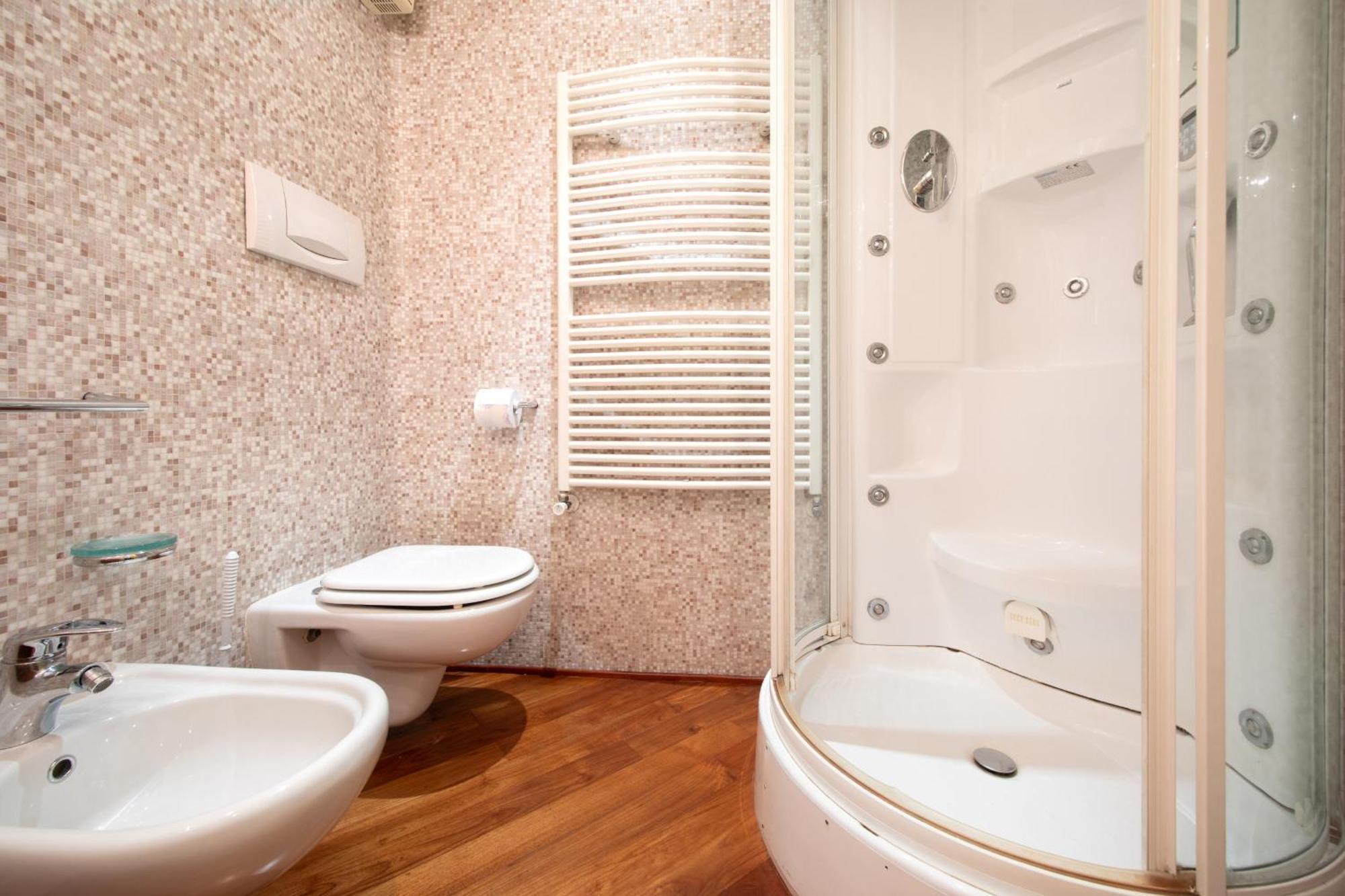 Apartmán A Casa Di Irene Lucca Exteriér fotografie